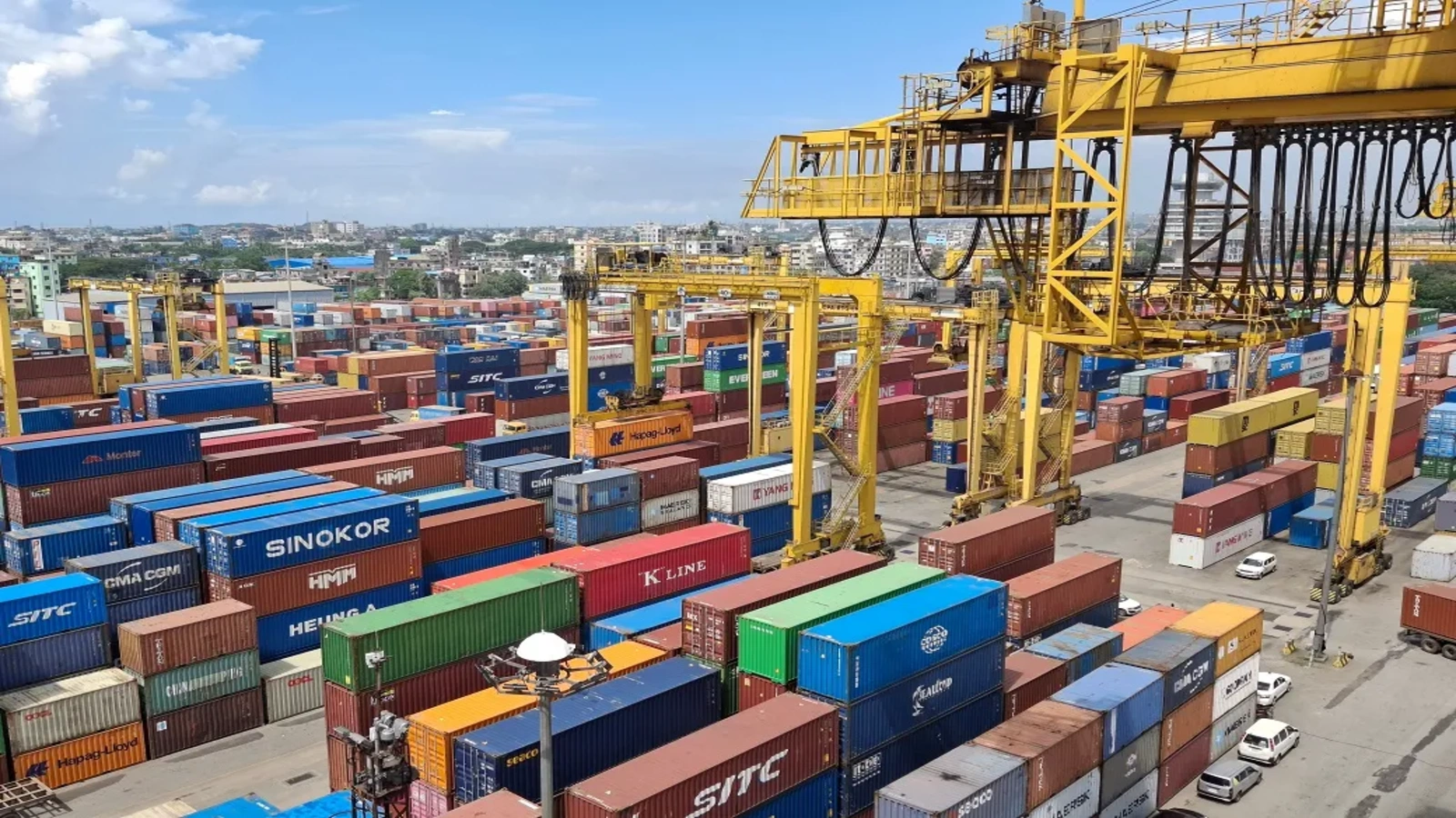 Vietnam’s Textile & Garment Industry Sets Its Sights on $50 Billion Exports in 2026